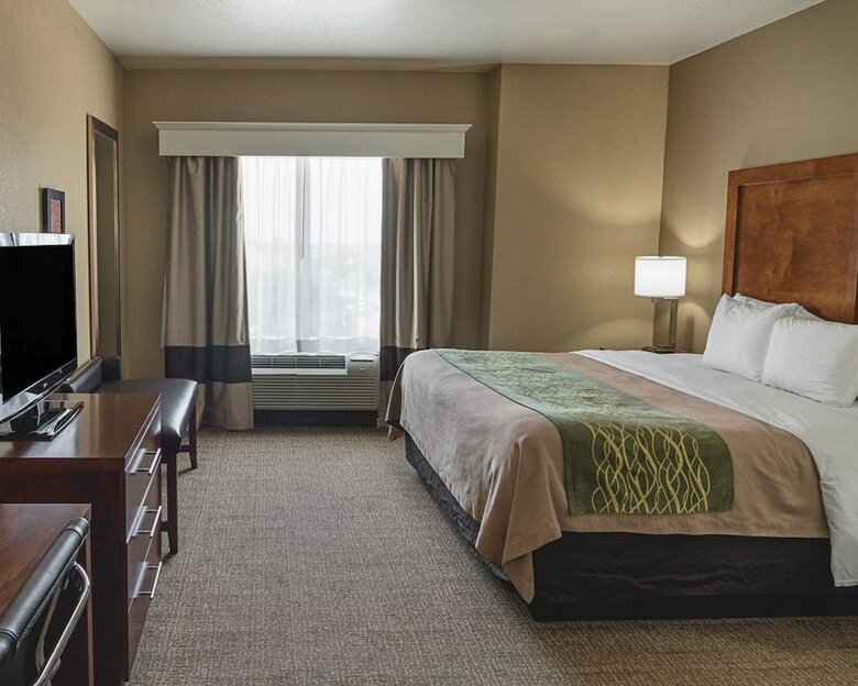 Hotel Comfort Inn