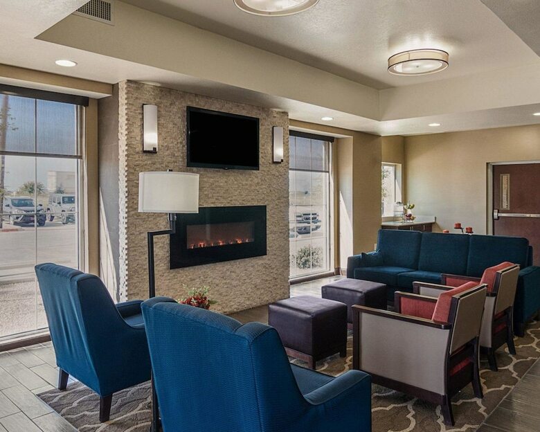 Hotel Comfort Inn