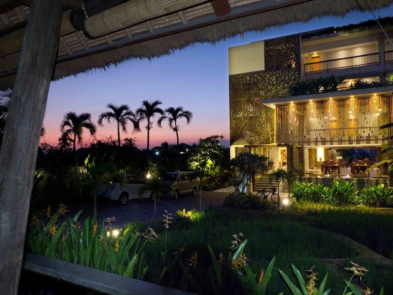 Apartamento The Kirana Canggu Hotel