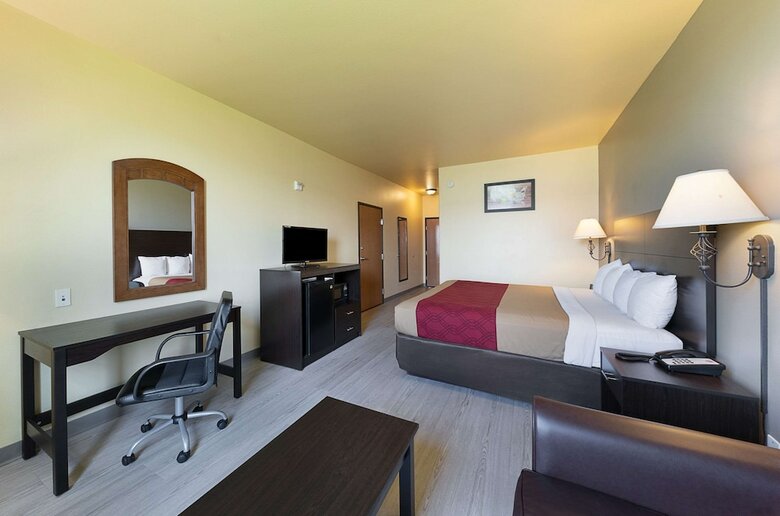 Hotel Econo Lodge Inn & Suites Bridgeport