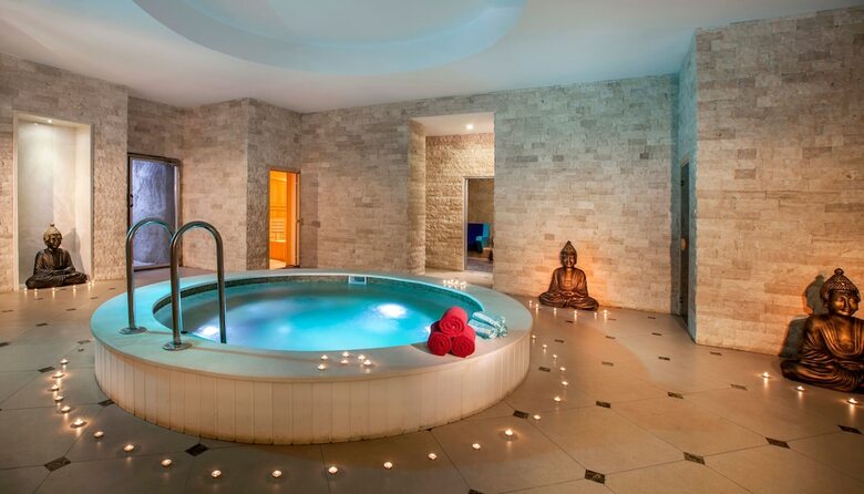 Vogue Hotel Supreme Bodrum