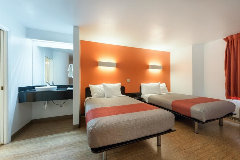 Motel 6 Dallas, Tx - Northeast