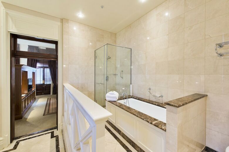 Hotel Treasury Brisbane