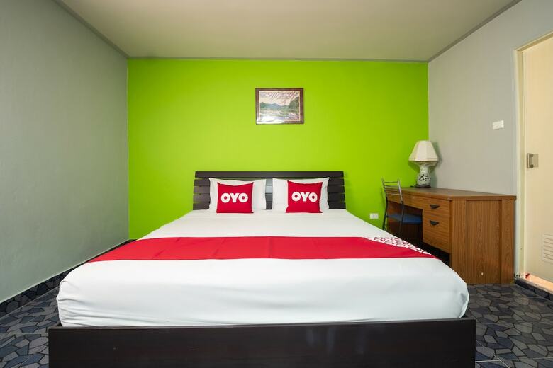 Hotel Oyo 663 Green Beach Room