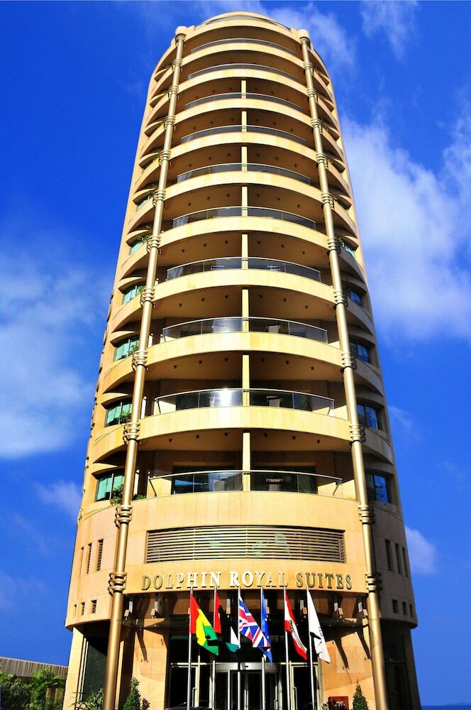 Aparthotel Dolphin Royal Suites