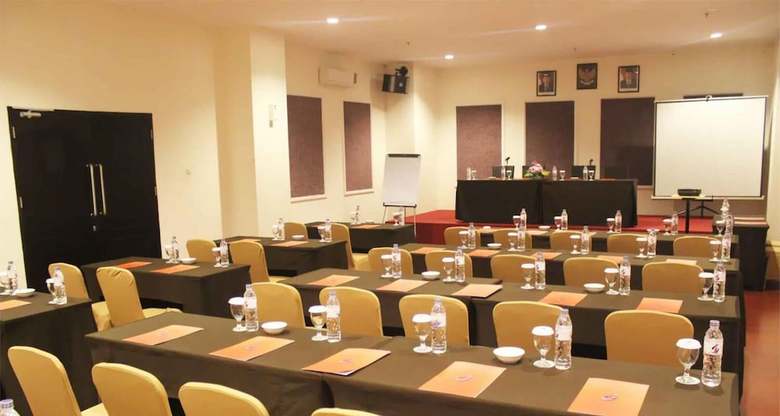 Hotel Grand Imawan