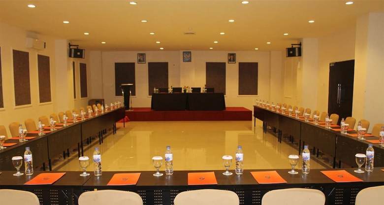 Hotel Grand Imawan