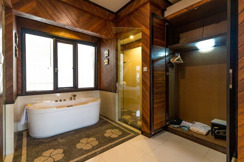 Airis Luxury Villas & Spa