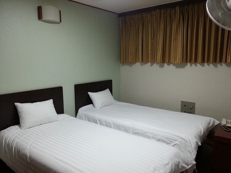 Dongdo Hotel