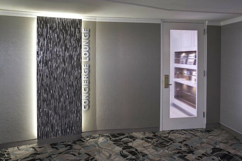 Hotel Detroit Marriott At The Renaissance Center