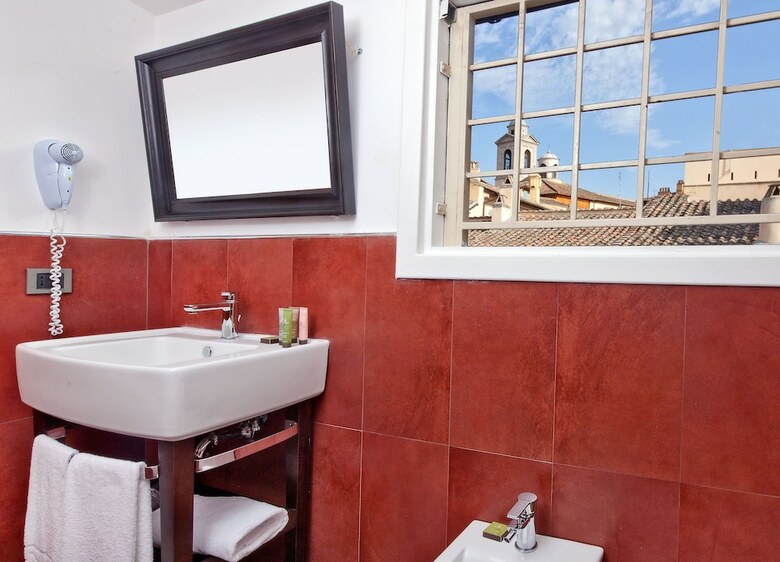 Hotel Navona Colors