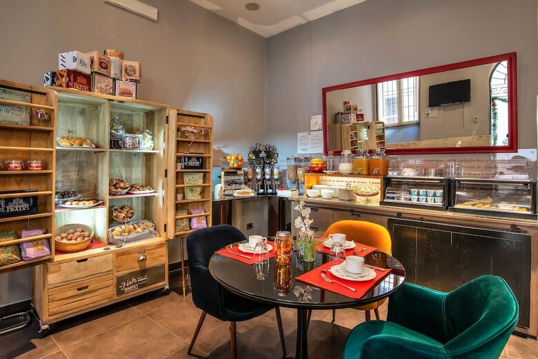 Hotel Navona Colors