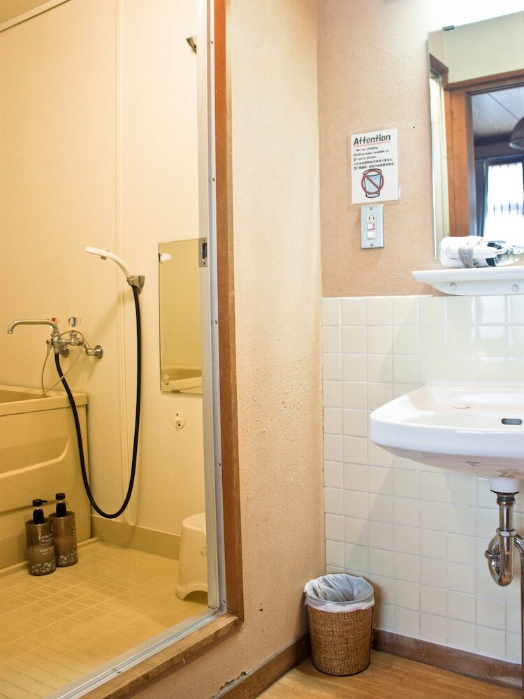 Hostal J-hoppers Hida Takayama Guesthouse