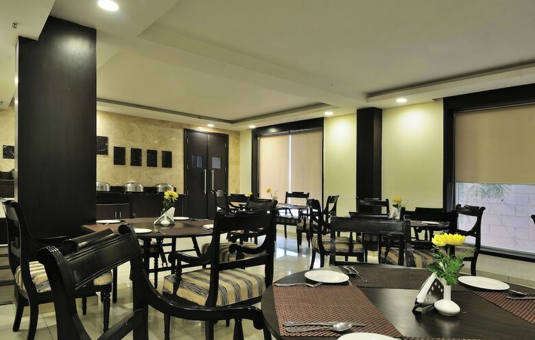 Hotel Mapple Express