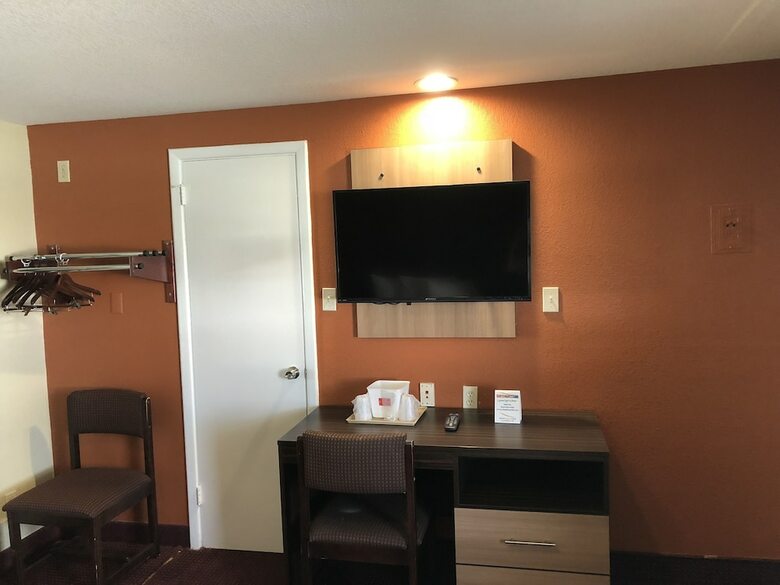 Motel Red Carpet Inn