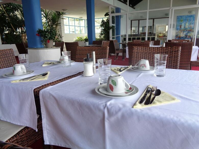 Posada Beachfront Apartmants Zanic