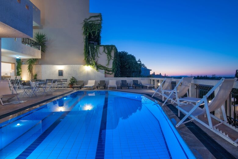 Apartamentos Villa Elite