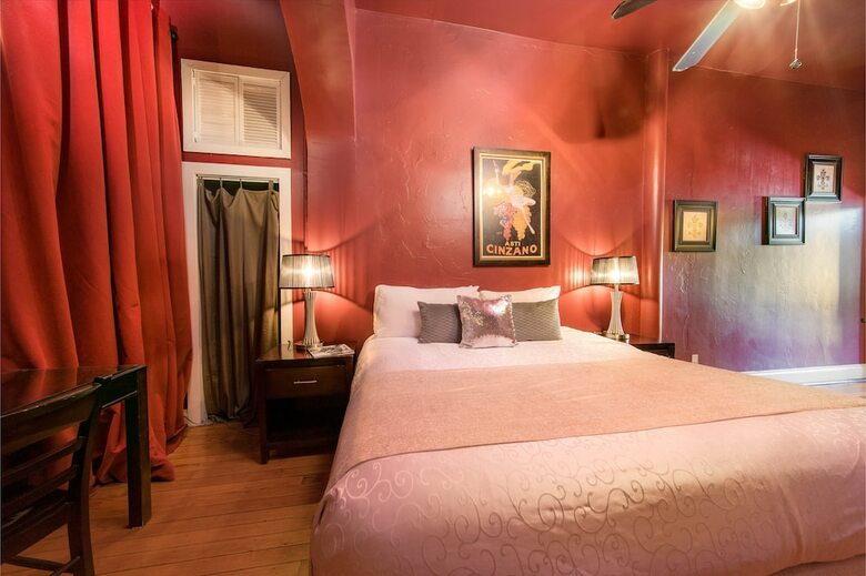 The Saint Philip Hotel