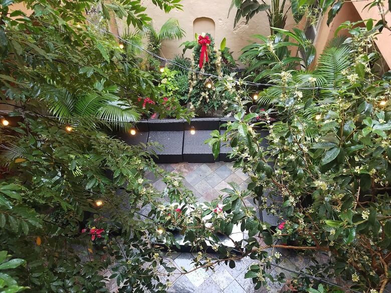 The Saint Philip Hotel