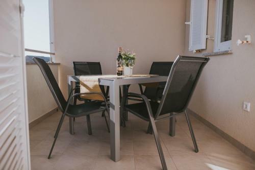 Apartments Lucija