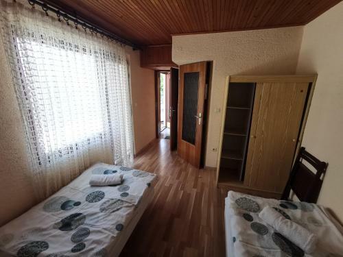 Apartments Dijana