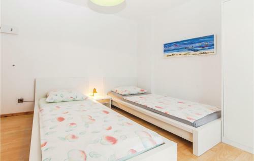 Apartment Kraljevica 16