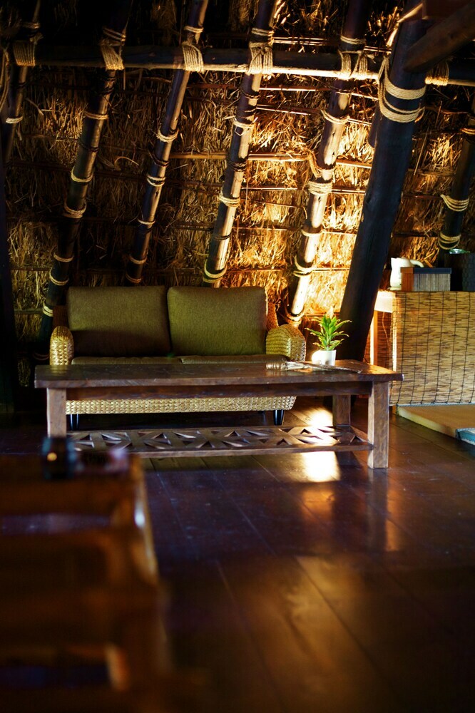 Villa Miyama Futon & Breakfast Thatched Cottages