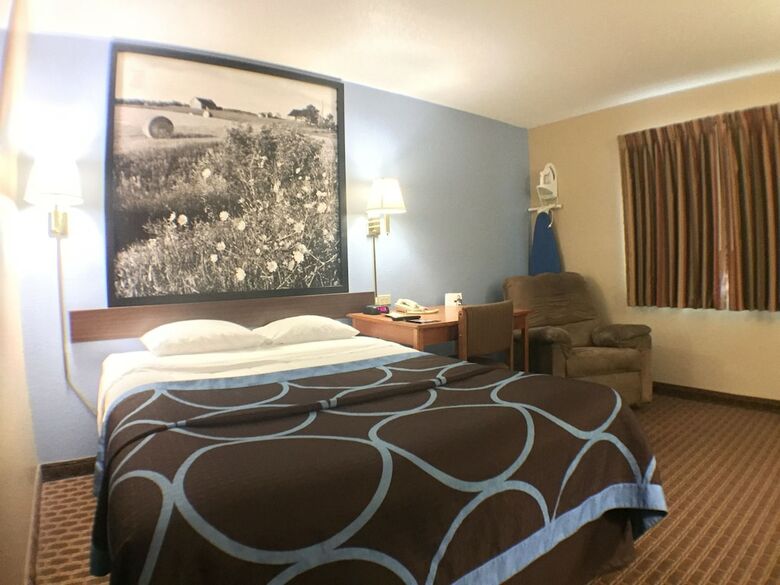 Hotel Super 8 By Wyndham Johnstown/gloversville