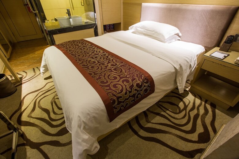 Xinghe Xianjiang Hotel (Railway Station Branch)
