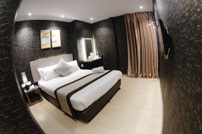 Hotel Herehotel.com