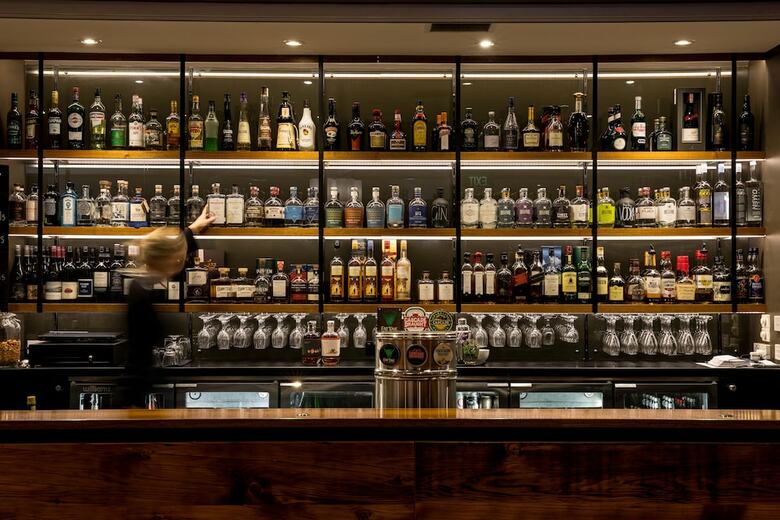 Aparthotel Old Woolstore Apartment Hotel