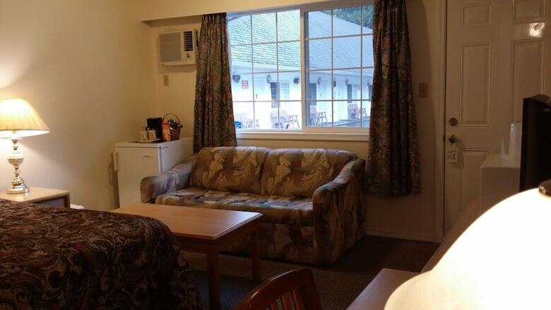 Skagit Motor Inn