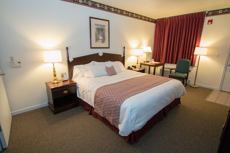 Chalet Motel Mequon