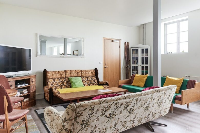 Hotel Heradsskolinn Historic Guesthouse
