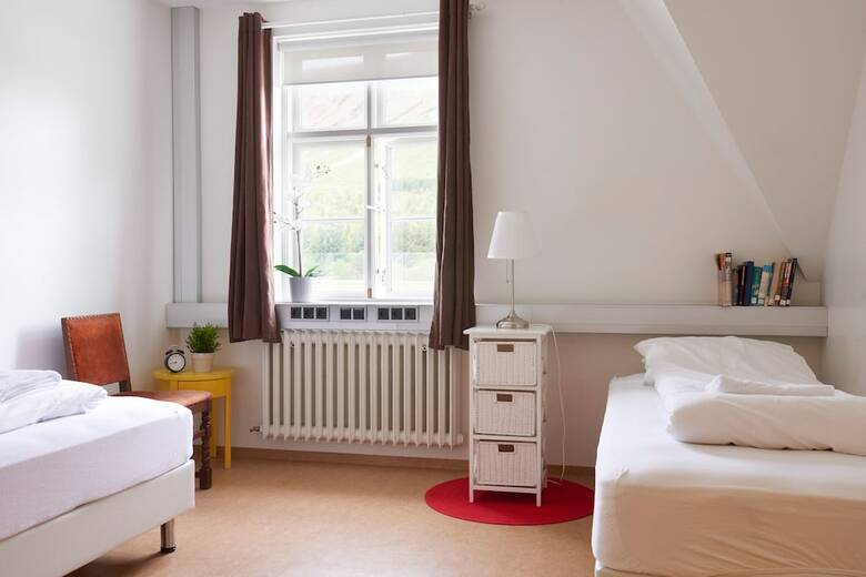 Hotel Heradsskolinn Historic Guesthouse