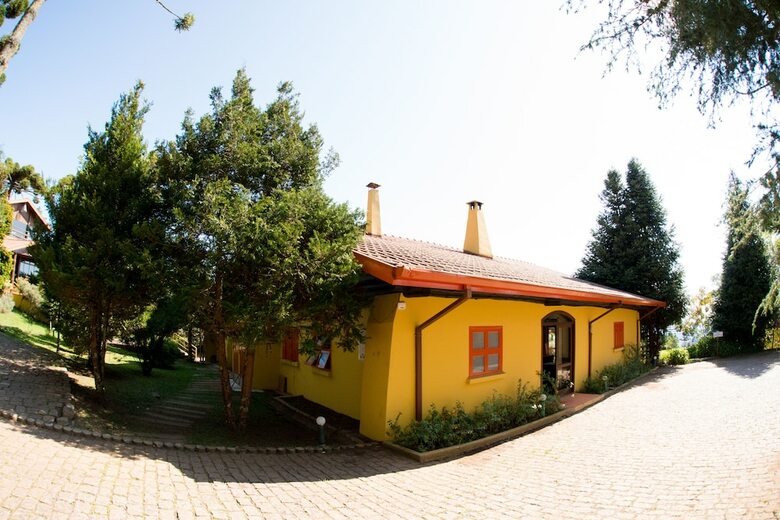 Surya-pan Hotel Ref�gio