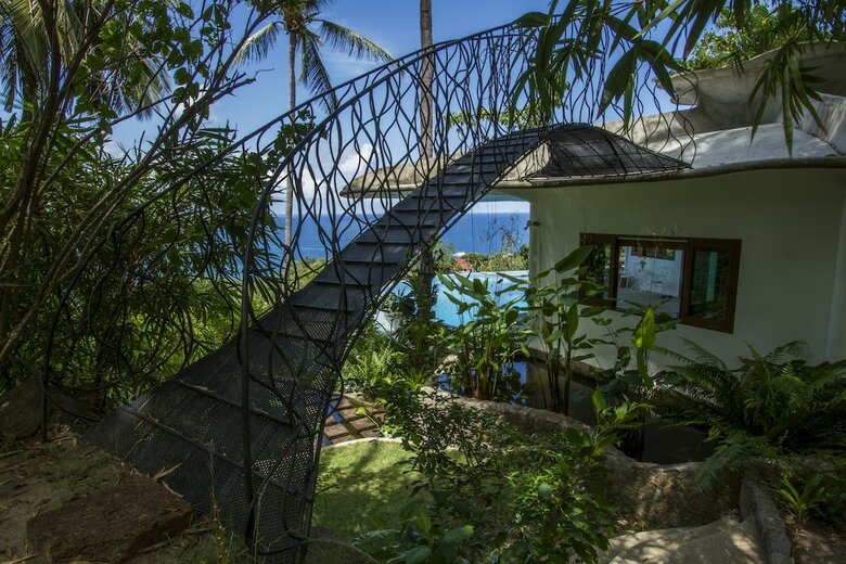 Monkey Flower Villas