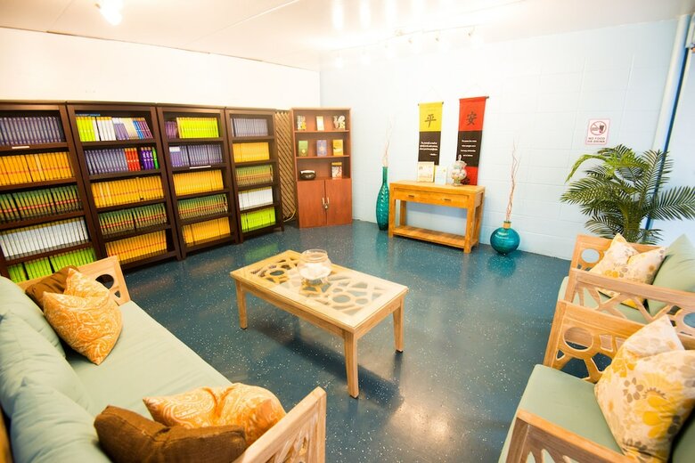 Hostal Waikiki Beachside Hostel