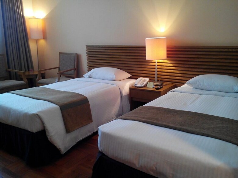 Hotel Caritas Oswald Cheung International House