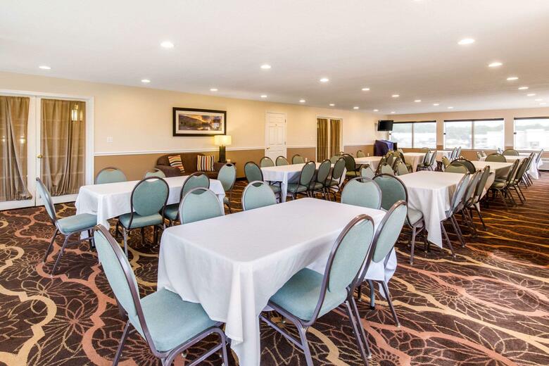 Hotel Quality Inn & Suites Georgetown - Seaford