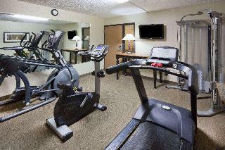 Hotel Americinn By Wyndham Roseau