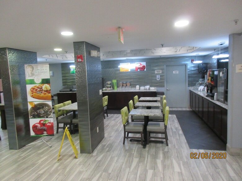 Hotel Quality Inn & Suites Montgomery East Carmichael Rd