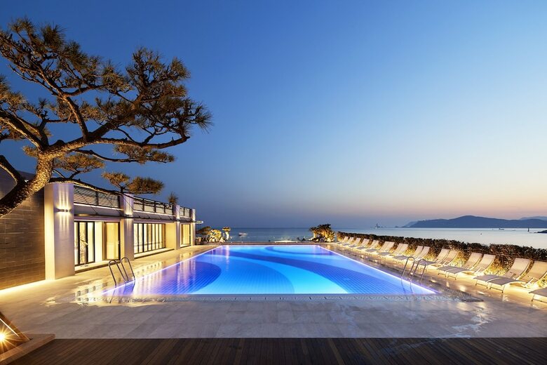 Paradise Hotel Busan