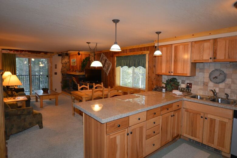 Beaver Village Condos By Staywinterpark