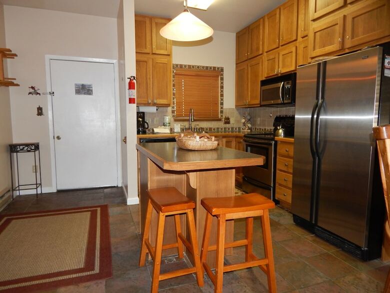 Beaver Village Condos By Staywinterpark