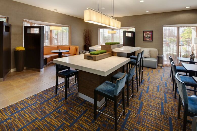 Hotel Courtyard By Marriott Cleveland Beachwood