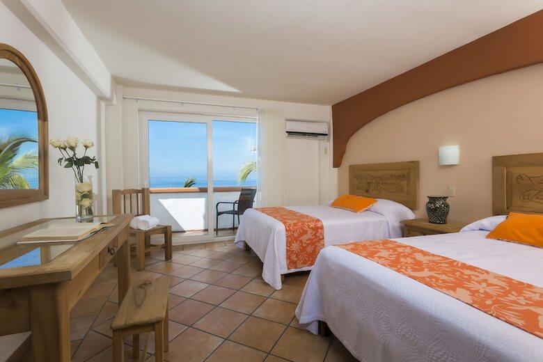 El Pescador Hotel