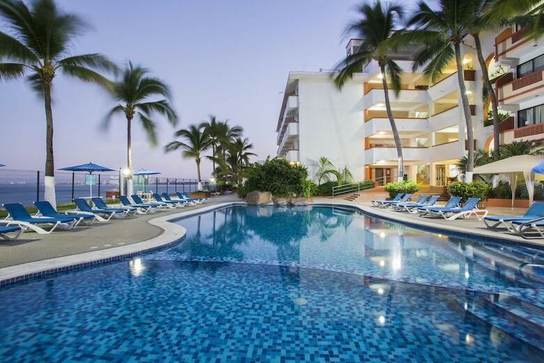 El Pescador Hotel