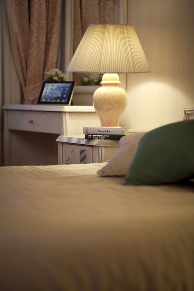 Apart Hotel Best