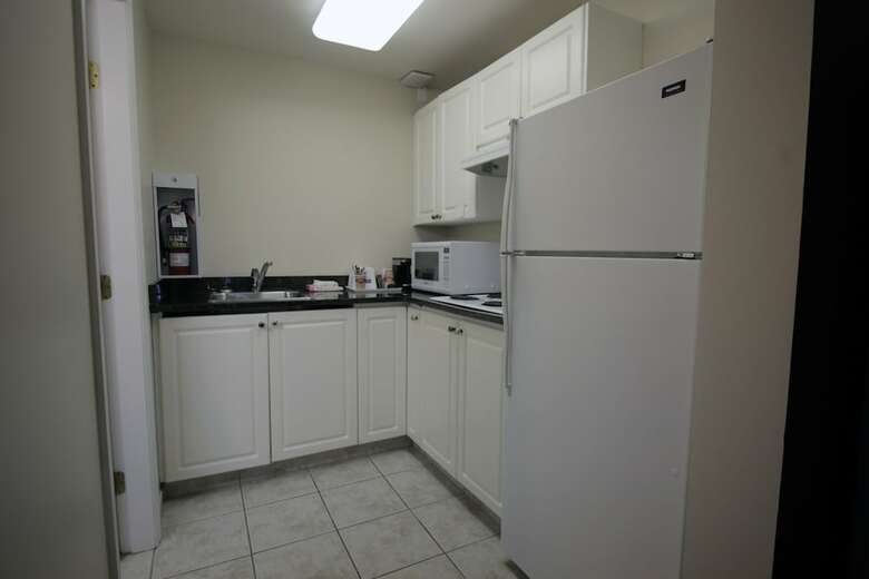 Motel Travelodge By Wyndham Kamloops Mountview